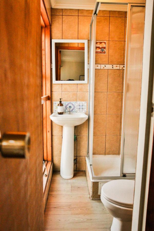 Hostal Mito Вальпараисо Экстерьер фото