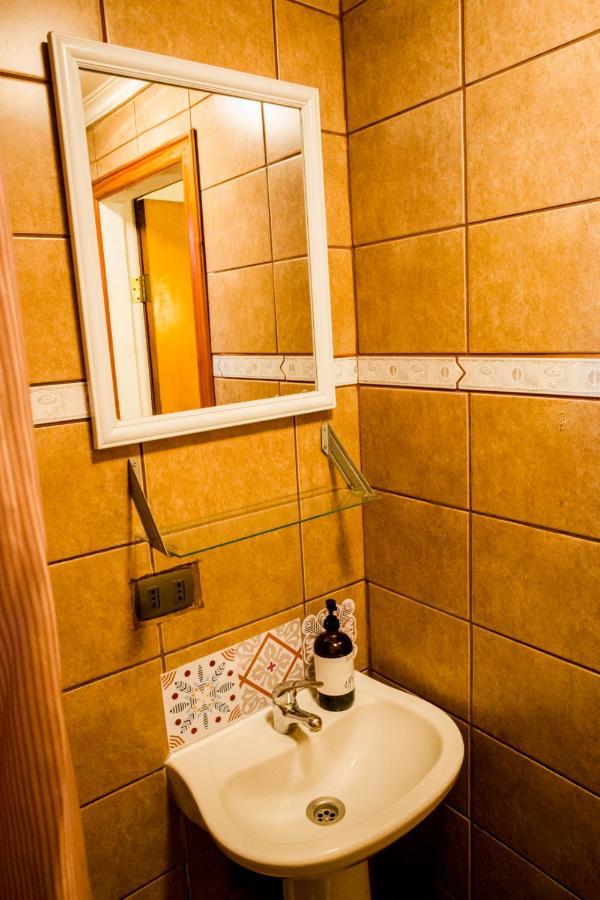 Hostal Mito Вальпараисо Экстерьер фото